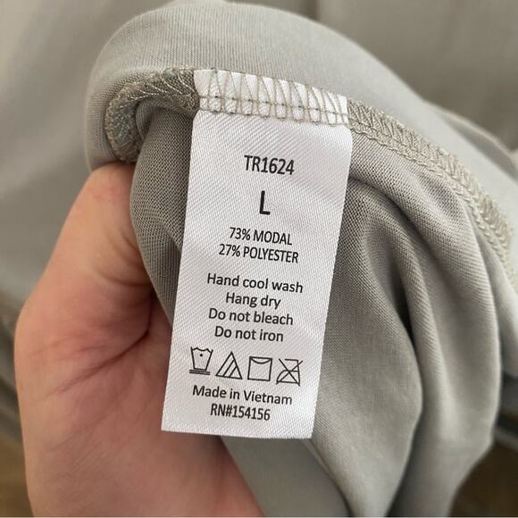 Mote modal tiered high low style top with lace up back accent - Picture 5 of 7